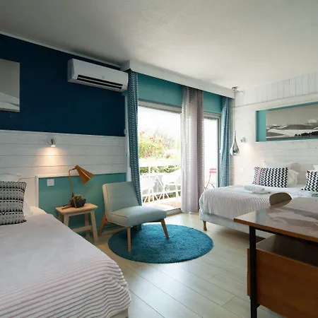 Hotel Saint-clair, Côté 3*