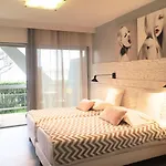 Saint-clair, Cote فندق لا غراند موت