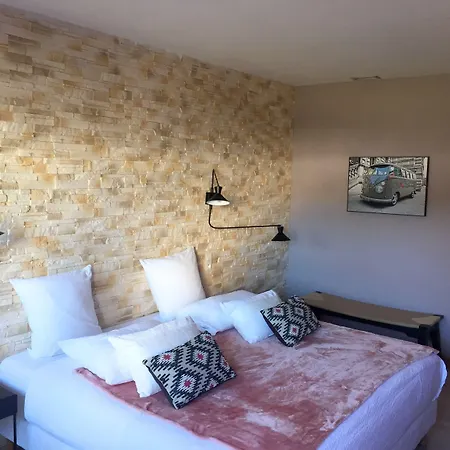 Saint-clair, Cote Otel