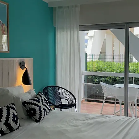Hotel Saint-clair, Côté 3*