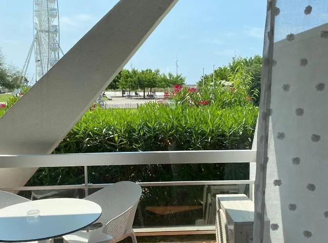 Saint-clair, Côté 3*