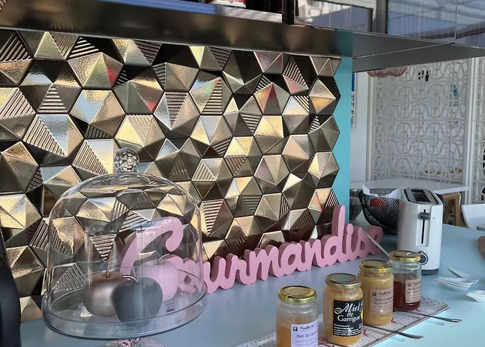 Saint-clair, Côté 3*