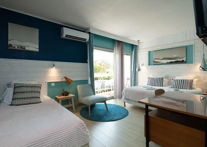 Hotel Saint-clair, Côté 3*