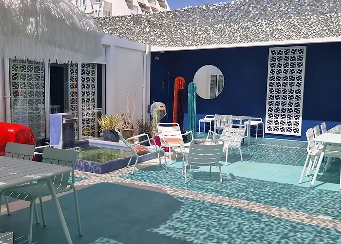 Hotel Saint-clair, Côté 3*