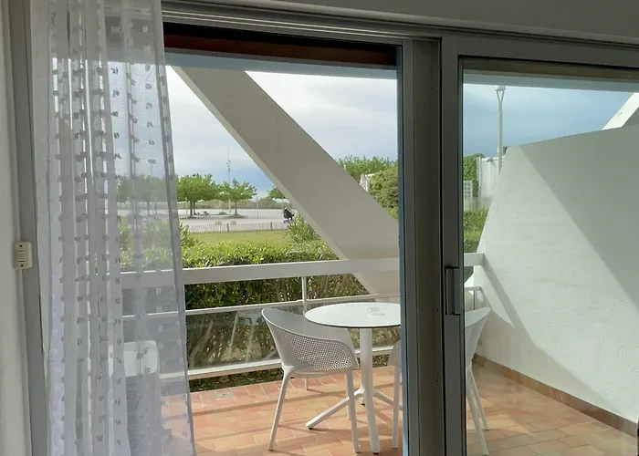 Saint-clair, Côté Hotel 3*